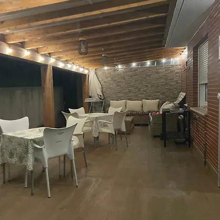Homestay En Con Jardin