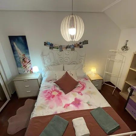 منزل للإقامة En Con Jardin *